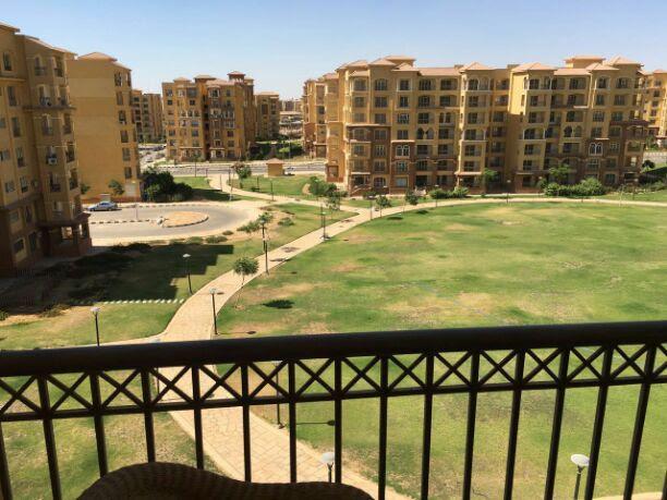 شقة فى مدينتى 200 م2 بحري وغربي للايجار مفروش كود 16867 - صورة 1