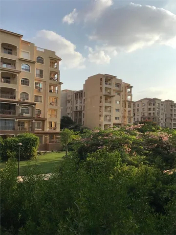 شقة فى مدينتى 139 م2 بحرى للبيع كاش كود 48652