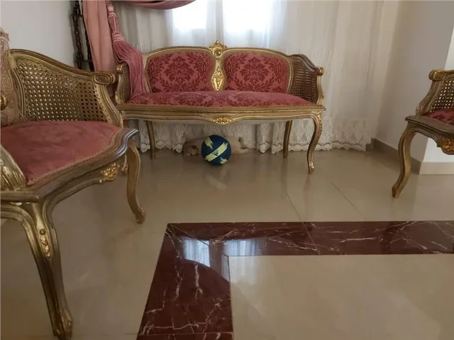 فيلا فى مدينة الرحاب 680 م2 بحري و قبلي للبيع كاش كود 35992
