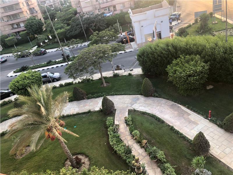 شقة فى مدينة الرحاب 90 م2 بحرى للايجار قانون جديد كود 46250 - صورة 1