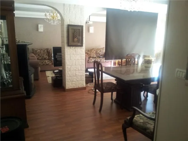 شقة فى مدينة الرحاب 183 م2 بحري و قبلي للبيع كاش كود 40054