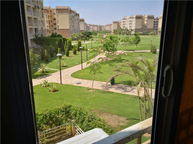 شقة فى مدينتى 200 م2 قبلى للايجار مفروش كود 39958 - صورة 1