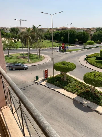 شقة فى مدينة الرحاب 123 م2 غربى للايجار قانون جديد كود 45981