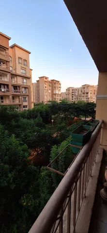 شقة فى مدينتى 320 م2 شرقى للايجار قانون جديد كود 14964