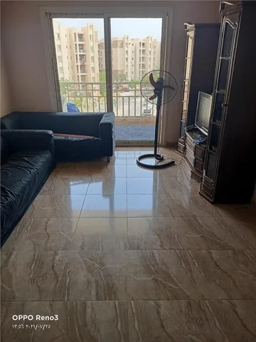 شقة فى مدينتى 96 م2 قبلى للايجار قانون جديد كود 33977