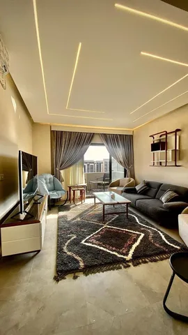 شقة فى مدينتى 105 م2 بحري وغربي للايجار مفروش كود 55188