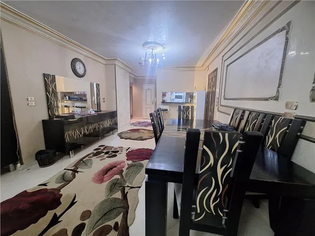 شقة فى مصر الجديدة 200 م2 بحرى للبيع كاش كود 55232