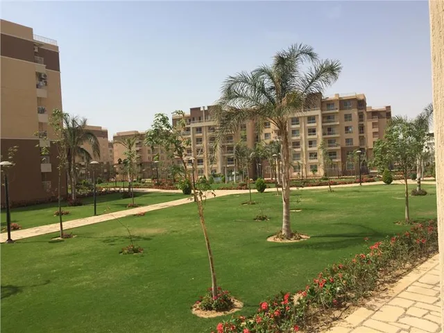 شقة فى مدينتى 96 م2 بحري وشرقي للايجار مفروش كود 39652