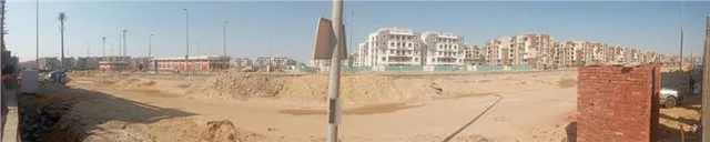 فيلا فى التجمع الخامس 806 م2 بحري وغربي للبيع كاش كود 40275