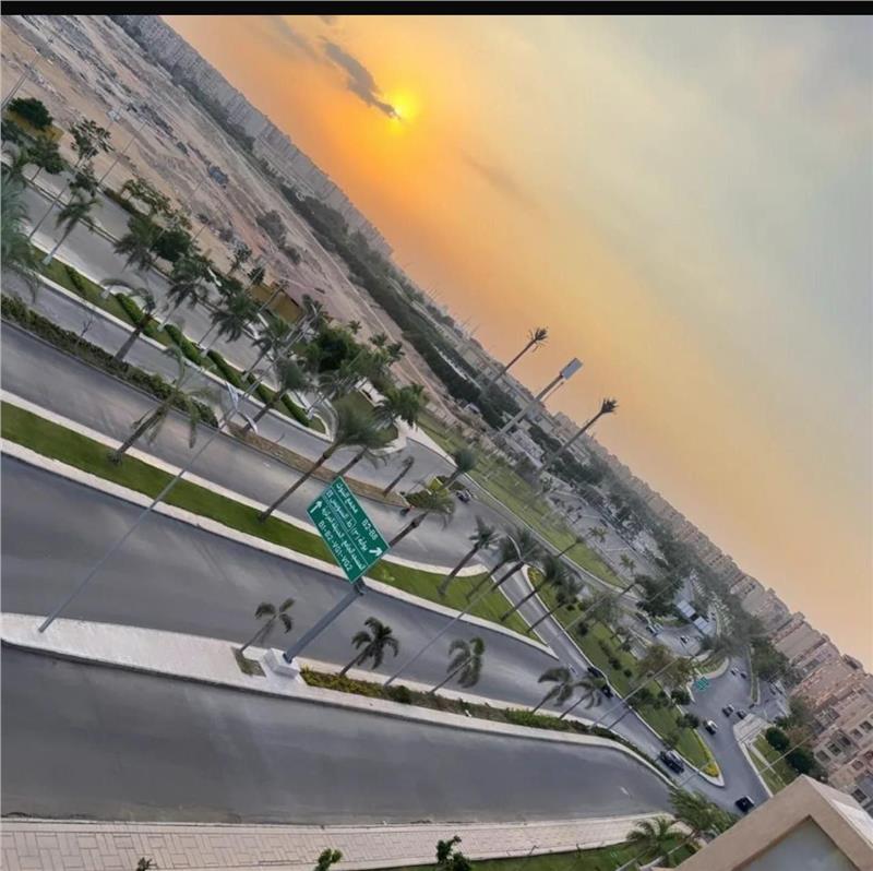 شقة فى مدينتى 135 م2 غربي وقبلي للبيع تقسيط كود 55149 - صورة 1