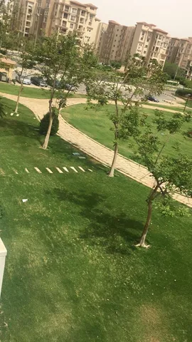 شقة فى مدينتى 140 م2 بحري وشرقي للايجار مفروش كود 48702