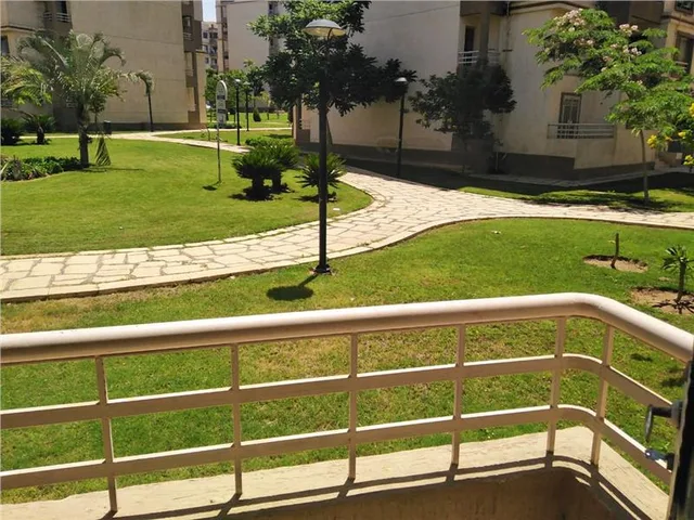 شقة فى مدينتى 96 م2 قبلى للايجار قانون جديد كود 43163