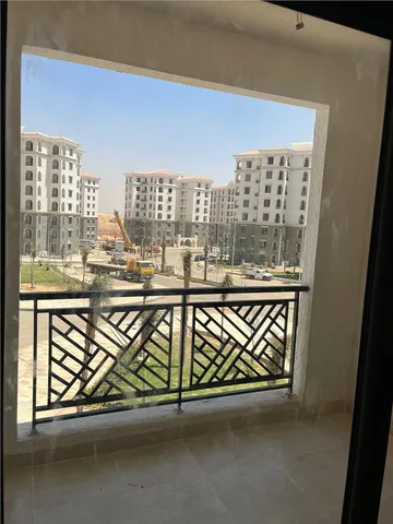 شقة فى العاصمة الادارية الجديدة 82 م2 بحرى للايجار قانون جديد كود 48052