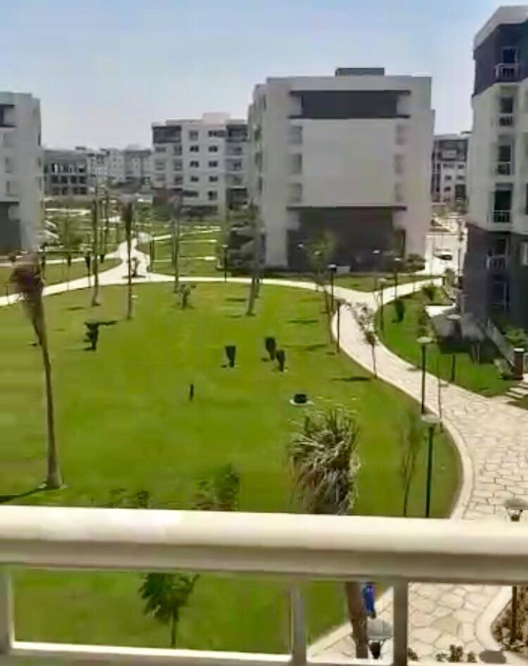 شقة فى مدينتى 140 م2 قبلى للايجار قانون جديد كود 40766 - صورة 1
