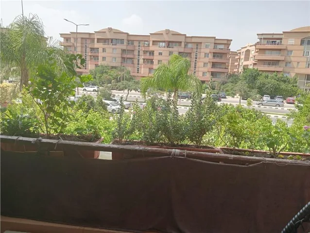 شقة فى مدينة الرحاب 127 م2 بحري وغربي للايجار قانون جديد كود 7244