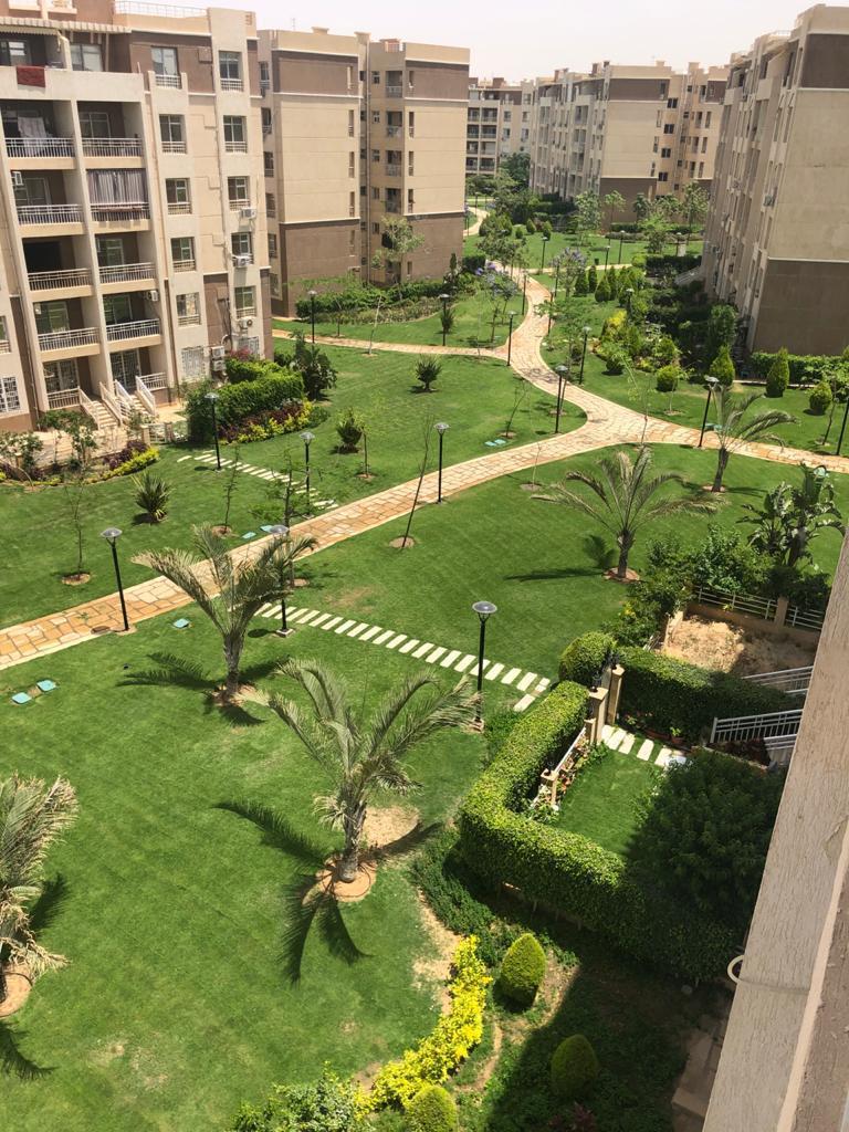 شقة فى مدينتى 96 م2 قبلى للايجار مفروش كود 49122 - صورة 1