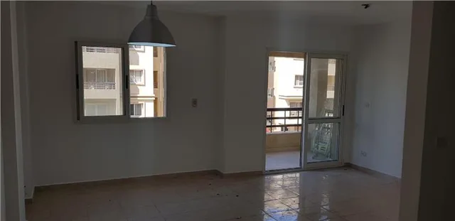 شقة فى مدينتى 90 م2 بحرى للايجار قانون جديد كود 39617