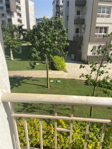 شقة فى مدينتى 140 م2 بحرى للايجار قانون جديد كود 48737