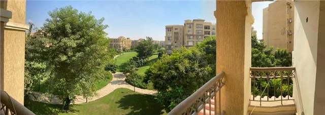 شقة فى مدينتى 305 م2 شرقي وغربي للايجار مفروش كود 4116