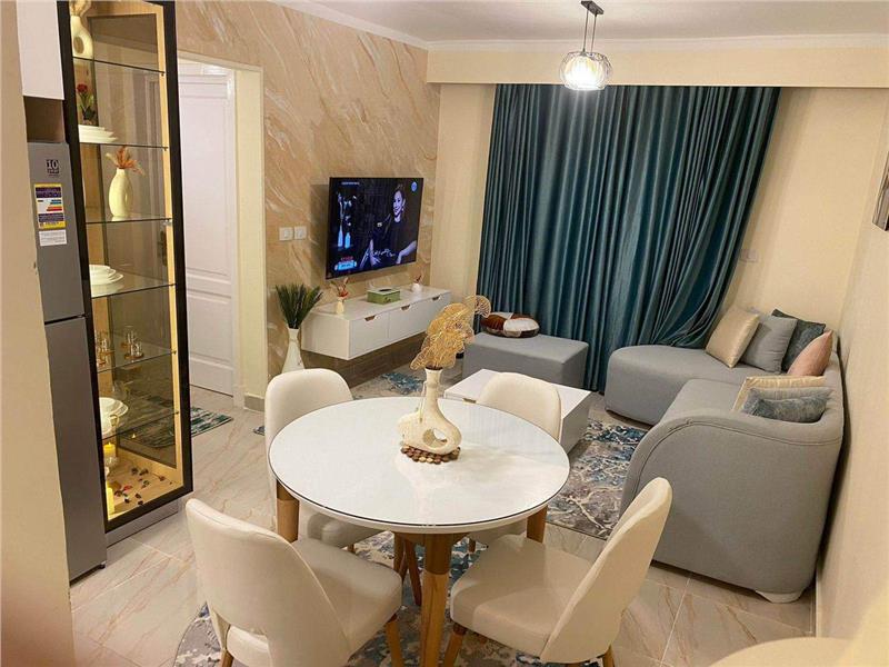 شقة فى مدينتى 78 م2 بحري وغربي للايجار مفروش كود 49326 - صورة 1