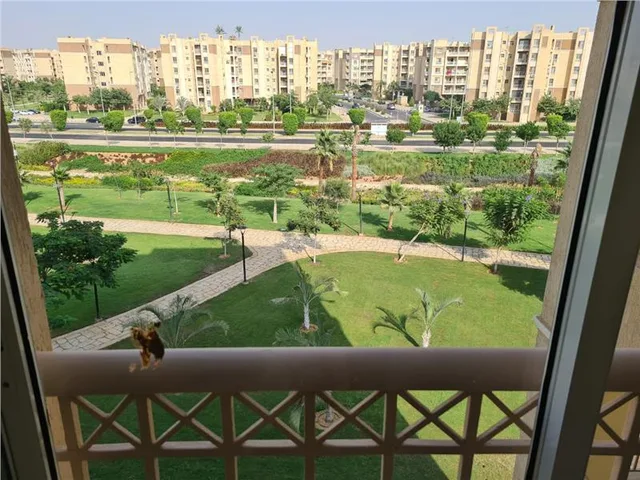 شقة فى مدينتى 175 م2 بحرى للايجار قانون جديد كود 11402