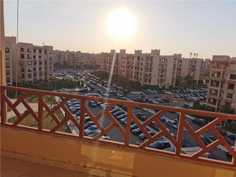 شقة فى مدينة الرحاب 160 م2 شرقي وغربي للايجار قانون جديد كود 41048 - صورة 1