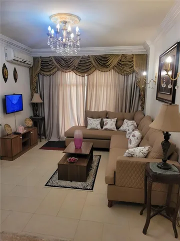 شقة فى مدينتى 96 م2 شرقى للايجار مفروش كود 53312
