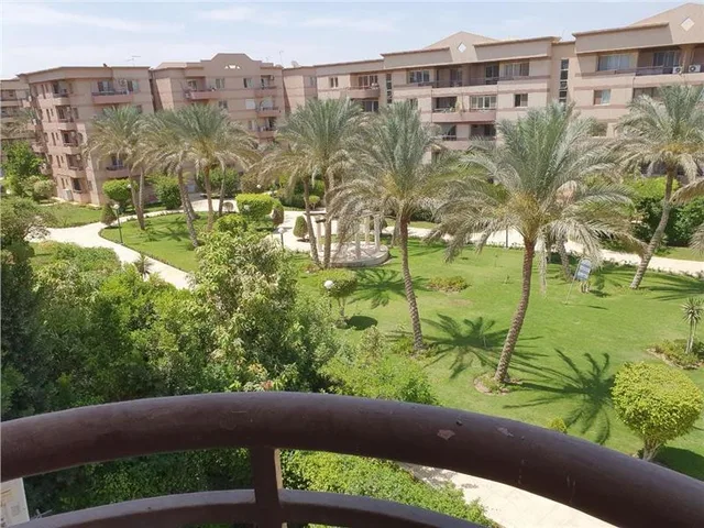 شقة فى مدينة الرحاب 135 م2 شرقي وغربي للايجار قانون جديد كود 43044