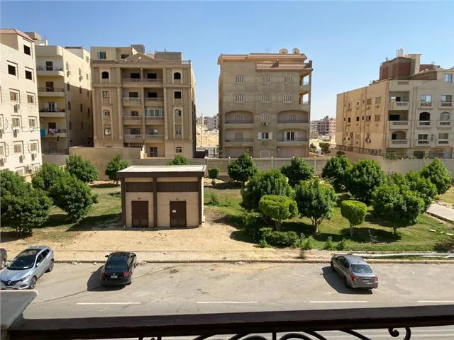 شقة فى التجمع الخامس 150 م2 بحرى للايجار مفروش كود 55167