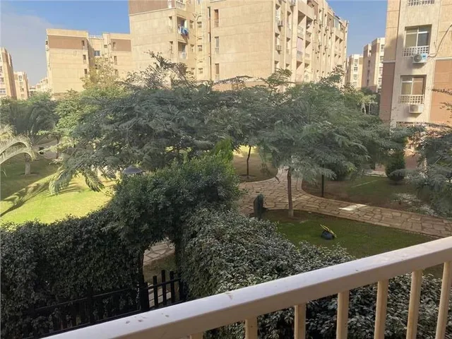 شقة فى مدينتى 80 م2 شرقي وغربي للايجار مفروش كود 50087