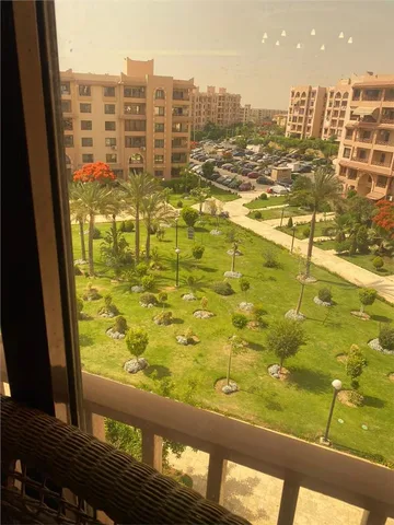 شقة فى مدينة الرحاب 204 م2 بحرى للبيع كاش كود 51660