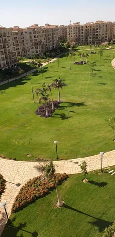 شقة فى مدينتى 211 م2 بحرى للايجار مفروش كود 39842