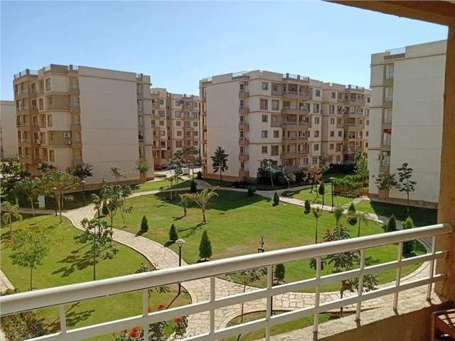 شقة فى مدينتى 131 م2 بحرى للبيع كاش كود 54482