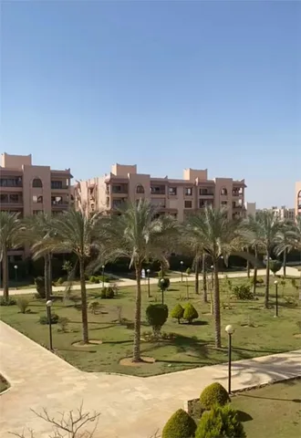 شقة فى مدينة الرحاب 198 م2 شرقي وغربي للايجار قانون جديد كود 47343