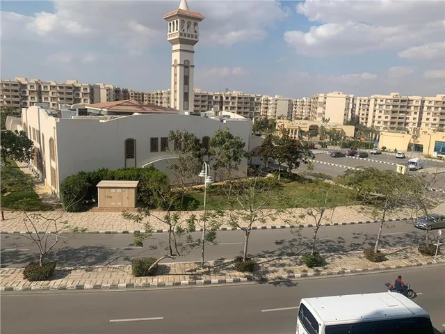 شقة فى مدينتى 92 م2 بحرى للايجار قانون جديد كود 19731