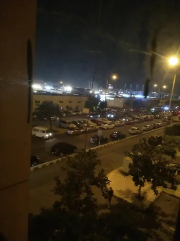شقة فى مدينة الرحاب 90 م2 قبلى للايجار قانون جديد كود 12397