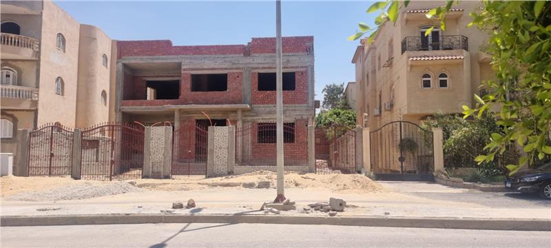 فيلا فى الشروق 648 م2 بحرى للبيع كاش كود 52554 - صورة 1