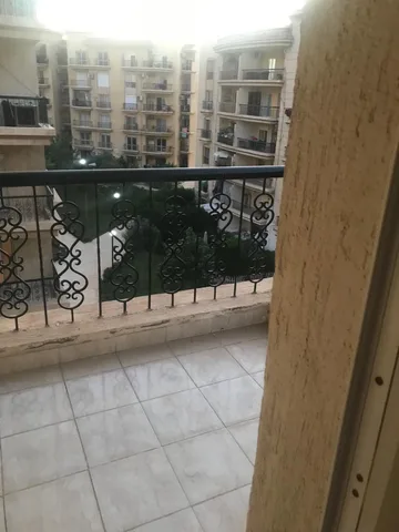 شقة فى مدينة الرحاب 224 م2 شرقي وغربي للايجار قانون جديد كود 40952