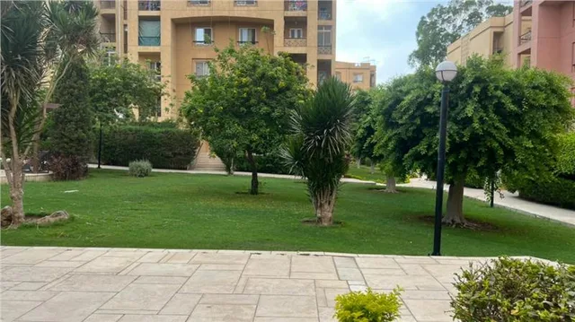 شقة فى مدينة الرحاب 90 م2 بحرى للايجار قانون جديد كود 3549