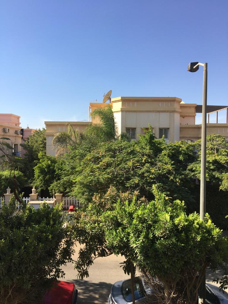 فيلا فى مدينة الرحاب 230 م2 شرقى للايجار قانون جديد كود 40619 - صورة 1