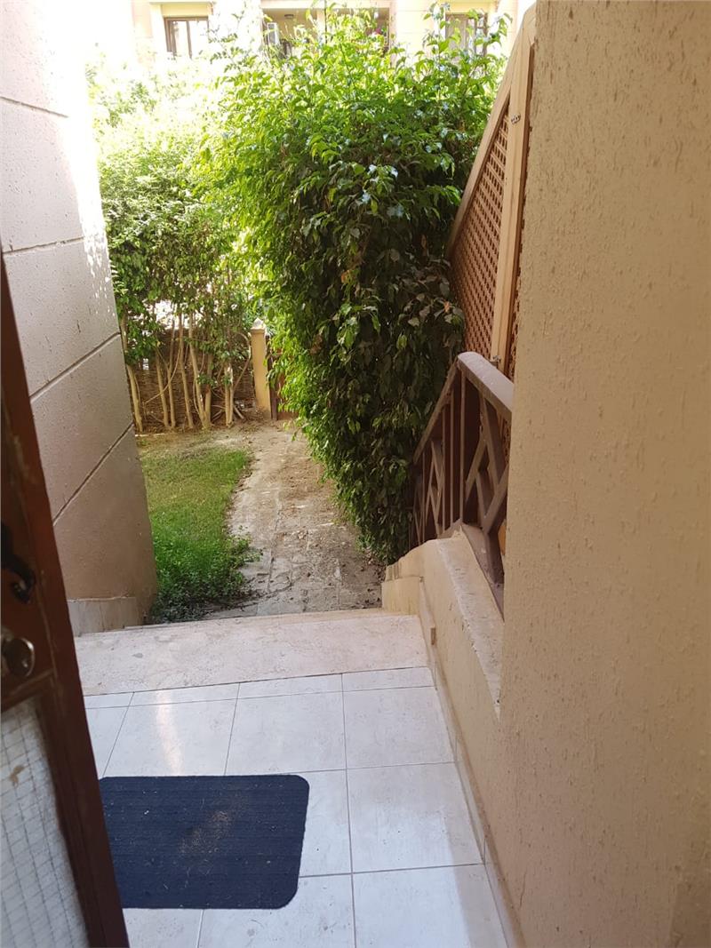 شقة فى مدينة الرحاب 60 م2 بحري وشرقي للايجار مفروش كود 40971 - صورة 1