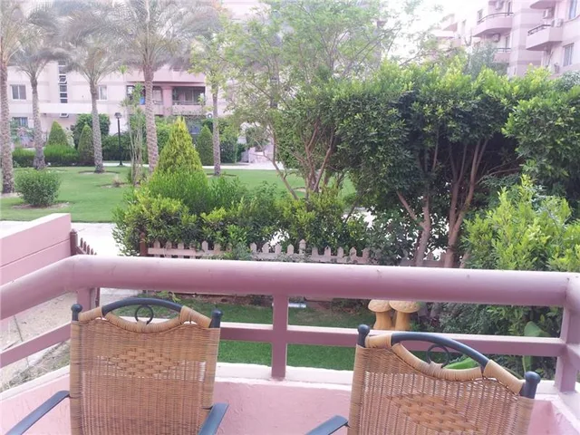 شقة فى مدينة الرحاب 96 م2 بحري و قبلي للايجار مفروش كود 3758