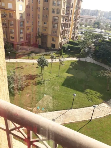شقة فى مدينتى 265 م2 شرقي وقبلي للايجار مفروش كود 23939
