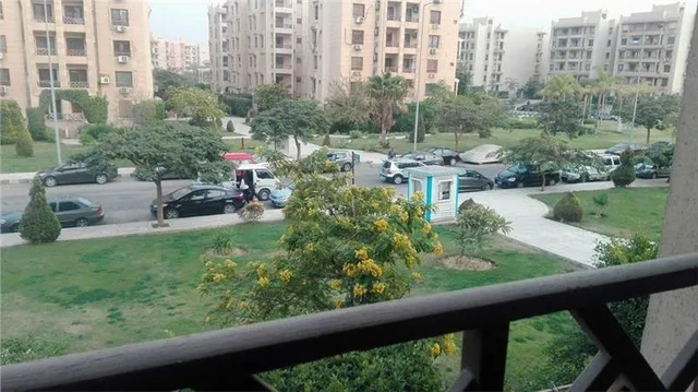 شقة فى مدينة الرحاب 90 م2 شرقى للايجار قانون جديد كود 13231