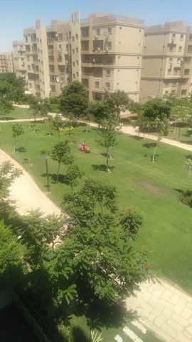 شقة فى مدينتى 135 م2 بحري وشرقي للايجار مفروش كود 40887