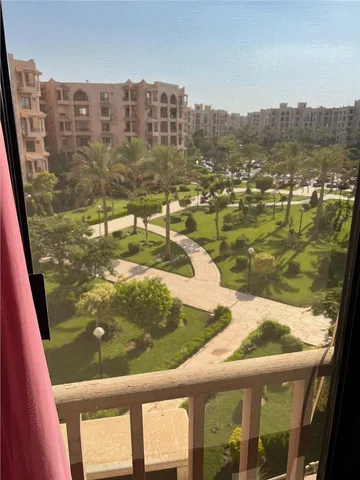 شقة فى مدينة الرحاب 221 م2 بحري وغربي للايجار قانون جديد كود 2928