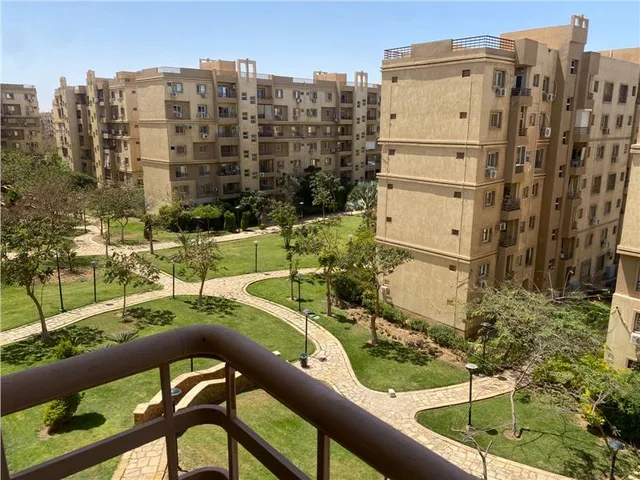 شقة فى مدينتى 145 م2 بحري و قبلي للايجار مفروش كود 53969