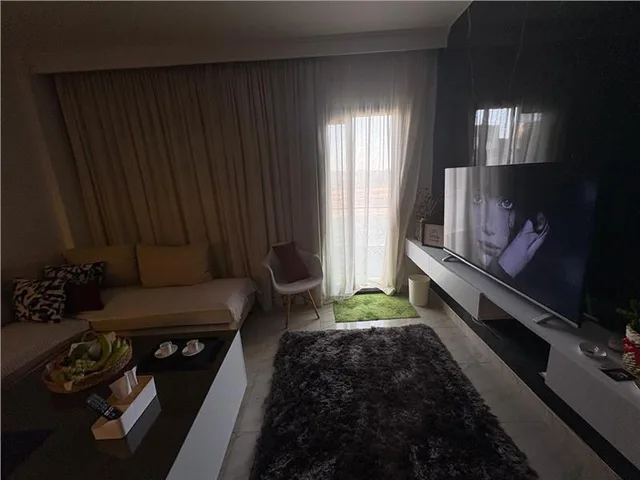 شقة فى مدينتى 110 م2 بحري و قبلي للايجار مفروش كود 50881