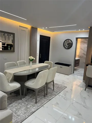 شقة فى مدينتى 124 م2 بحرى للايجار مفروش كود 55565