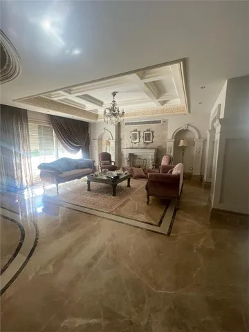 فيلا فى مدينة الرحاب 650 م2 بحري و قبلي للبيع كاش كود 53209